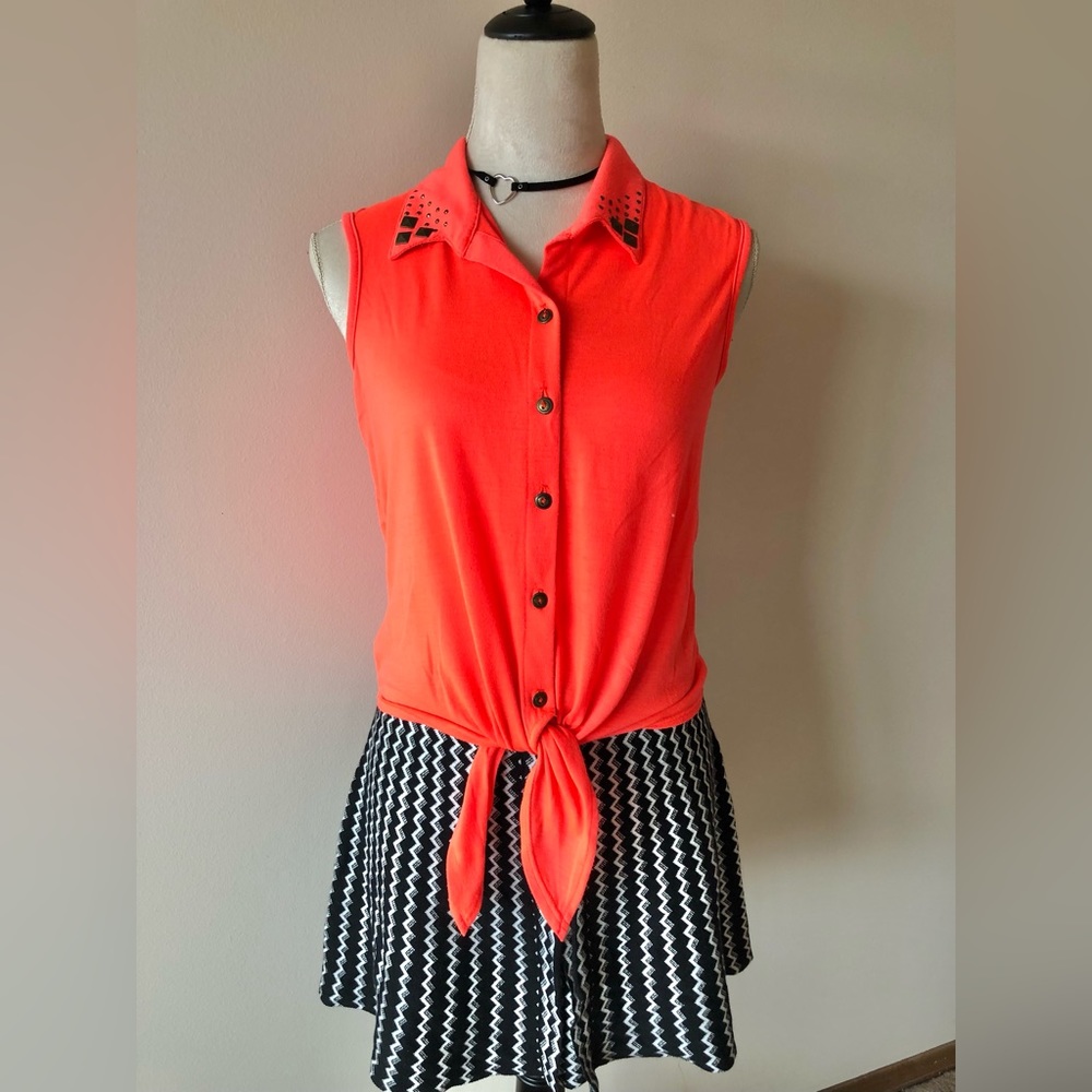Ultra Flirt Neon Orange Front Tie Sleeveless Top, size M